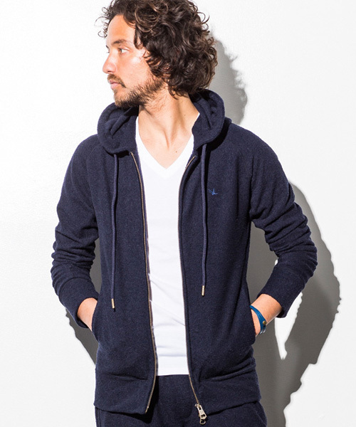 1PIU1UGUALE3 RELAX (ウノピゥウノウグァーレトレ リラックス)の「1PIU1UGUALE3 RELAX(ウノピゥウノウグァーレトレ)パイルフードパーカ(パーカー・メンズ・ホワイト/ブラック×ホワイト/ネイビー/ブラック/グレー・SMALL/MEDIUM/LARGE/X-LARGE/XX-LARGE)」の5枚目の写真