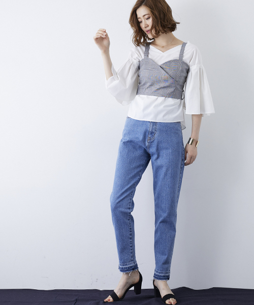 STUDIOUS(ステュディオス)の「STUDIOUS ラケットリボンビスチェ(キャミソール・レディース・ブラック/マルチ/マスタード・FREE)」の14枚目の写真