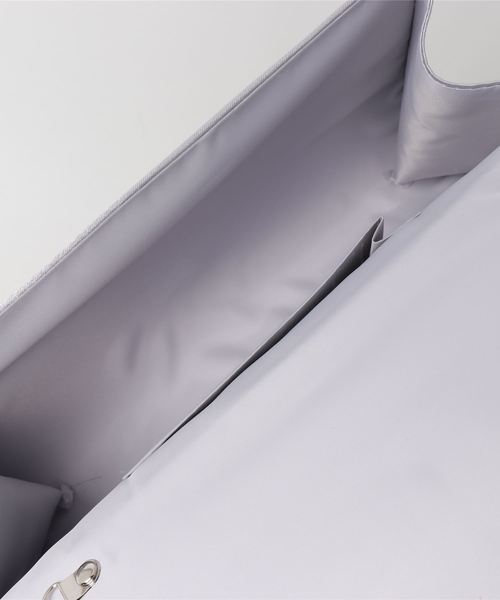 STYLEBLOCK(スタイルブロック)の「プリーツ&大きいパールパーティークラッチバッグ(クラッチバッグ・レディース・ブラック/シルバー/オフホワイト/シャンパン/ピンク/ネイビー/ワイン・FREE)」の10枚目の写真