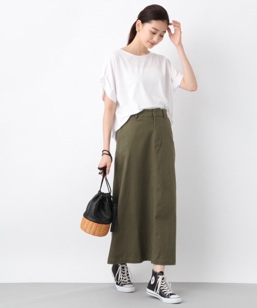 LEPSIM(レプシィム)の「フハクライクタックスリーブプルオーバーSS 799225(Tシャツ/カットソー・レディース・ブラック/ダークブラウン/オフホワイト/グレイッシュベージュ・FREE)」の5枚目の写真