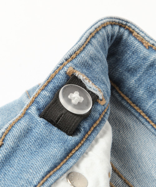 BAYFLOW（ベイフロー）の「[KIDS]スリムスキニーダメージデニム（デニムパンツ・キッズ・サックスブルー/インディゴブルー/チャコール・XX-LARGE/X-LARGE/SMALL/MEDIUM/LARGE）」の10枚目の写真