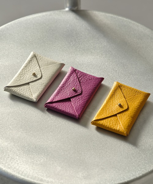 ZAKKA-BOX(ザッカボックス)の「【リアルレザー】カラフルカードケース(カードケース・レディース・ベージュ系その他2/ピンク/イエロー/アイボリー/ベージュ系その他/ピンク系その他/コバルトブルー/ライトブルー/ブラック/パープル/グレー/レッド/シルバー/ダークパープル/ピンク系その他2/グリーン系その他・FREE)」の21枚目の写真