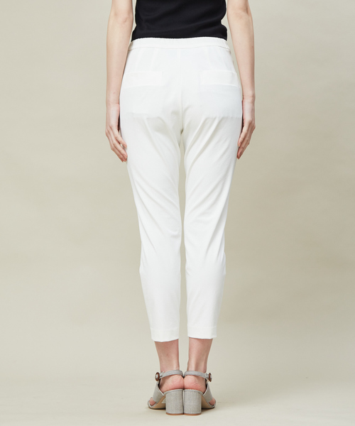 最終【完売品】qualite 2WAYストレッチタックパンツ34 （8.5分丈） セール】2WAYストレッチタックパンツ（8.5分丈）（その他パンツ