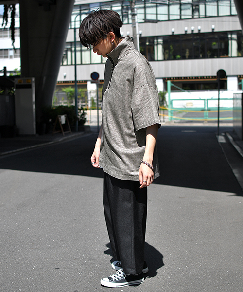 kutir（クティール）の「【ビッグシルエット】ハーフジッププルオーバー（シャツ/ブラウス・メンズ・ベージュ系その他/ホワイト系その他/ブラック/ブルー系その他/ブラウン系その他/ネイビー・MEDIUM/LARGE）」の7枚目の写真