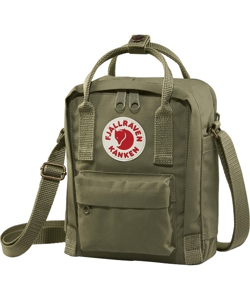 Kanken(カンケン)の「Kanken Sling (FJALLRAVEN/フェールラーベン)(ショルダーバッグ・レディース・ライトグレー/ライトブラウン/ピンク/ボルドー/ネイビー/グリーン/ダークアッシュ/サファリグリーン/ラベンダー/ミント/ブラック×レッド/ブラック/グリーン×ピンク/フューシャピンク/ダークベージュ/ダークグリーン/ターコイズブルー/ライトイエロー/パープル/グリーン系その他/スカイブルー/アイボリー/ブラウン系1/ブルー系2/ダークブラック/オレンジ系その他/ダークブラウン/グリーン系3/ベージュ/ダークパープル・ONE SIZE/FREE)」の13枚目の写真