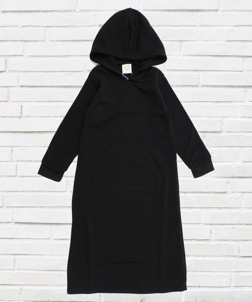 THE CASUAL(カジュアル)の「パイル起毛マキシパーカーワンピース キッズ(ワンピース・キッズ・ブラック/ベージュ/ピンク/杢グレー/ヘザーチャコール・110/120/130/140/150/160)」の2枚目の写真