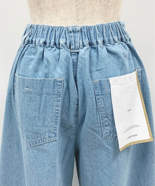 PICCIN(ピッチン)の「【WEB限定】ワンタックワイドデニムパンツ(デニムパンツ・レディース・ブルー/アイボリー・M)」の6枚目の写真