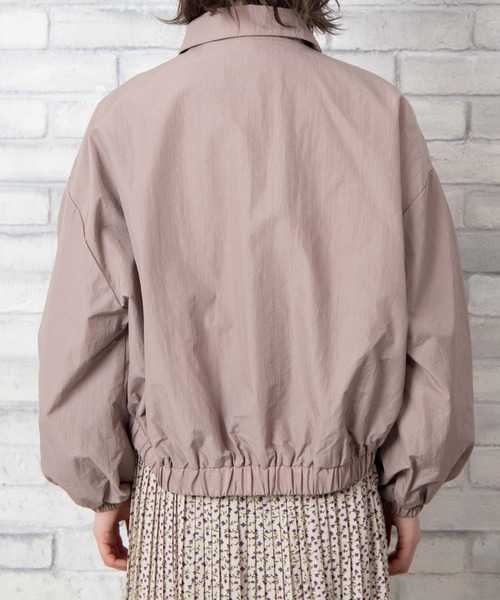 WEGO(ウィゴー)の「WEGO/ナイロンショートCPOシャツジャケット(ナイロンジャケット・レディース・ライトベージュ/サックスブルー・FREE)」の22枚目の写真