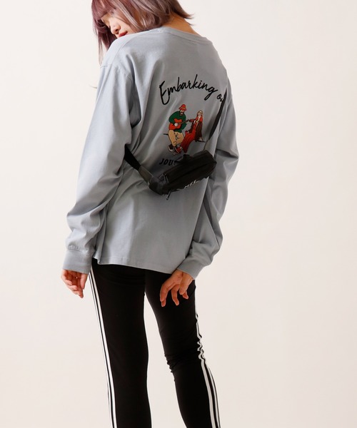 MEI（メイ）の「【MEI】ワンポイントロゴ ミニウエストバッグ ボディバッグ（ボディバッグ/ウエストポーチ・メンズ・グレー/ブラック・FREE）」の7枚目の写真