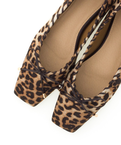 RANDA（ランダ）の「ソフトスクエアトゥリボンフラットパンプス（パンプス・レディース・レオパード/ブラック/ブラウン/ピンク/その他・22.5/23/23.5/24/24.5/25/25.5/22）」の16枚目の写真