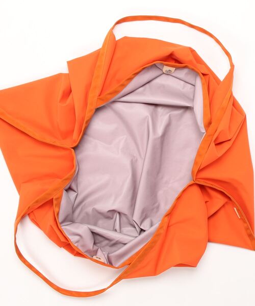 Hender Scheme(エンダースキーマ)の「origami bag big 3 layer nylon(ショルダーバッグ・メンズ・オレンジ/オリーブ/ブラック・FREE)」の7枚目の写真