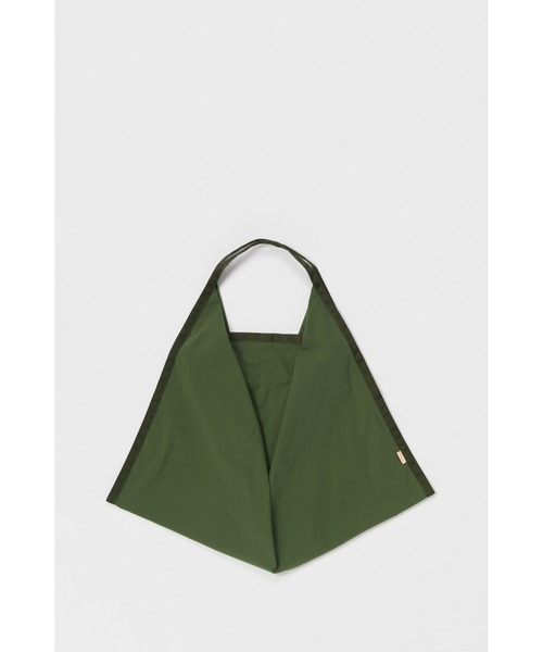 Hender Scheme(エンダースキーマ)の「origami bag big 3 layer nylon(ショルダーバッグ・メンズ・オレンジ/オリーブ/ブラック・FREE)」の3枚目の写真