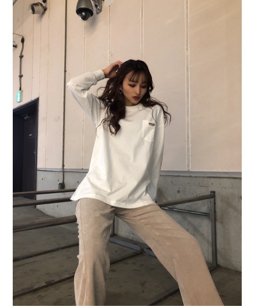 AZUL by moussy(アズールバイマウジー)の「SOFT CORDUROY WIDE PANTS/ソフトコーデュロイワイドパンツ(その他パンツ・レディース・カーキ/ブラック/ライトベージュ・SMALL/MEDIUM)」の7枚目の写真