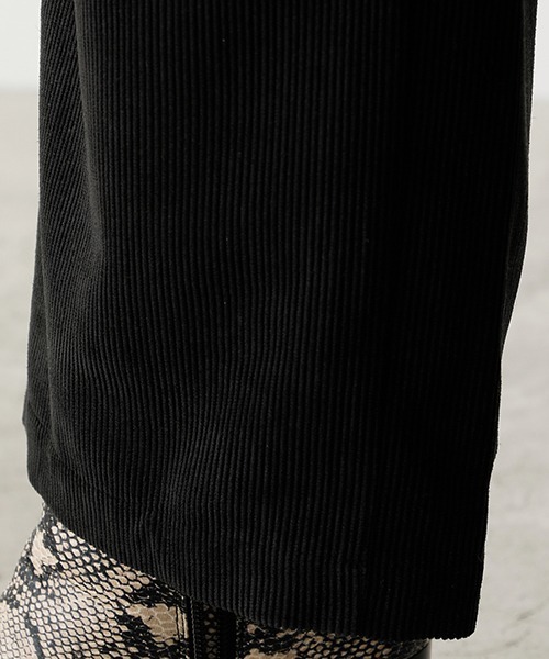 AZUL by moussy(アズールバイマウジー)の「SOFT CORDUROY WIDE PANTS/ソフトコーデュロイワイドパンツ(その他パンツ・レディース・カーキ/ブラック/ライトベージュ・SMALL/MEDIUM)」の17枚目の写真