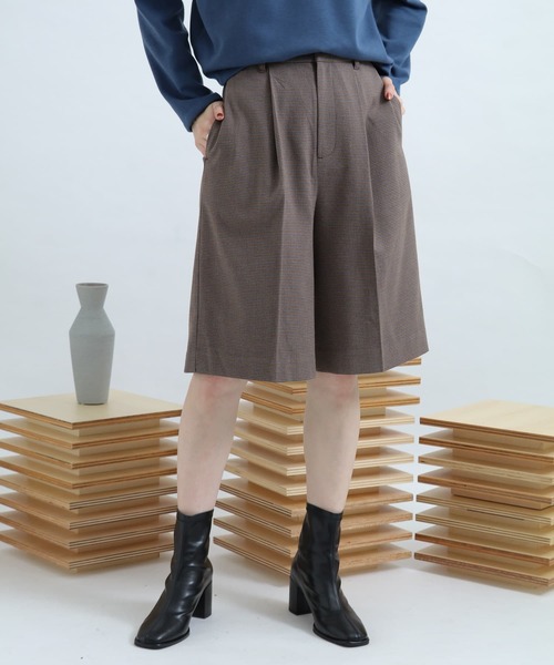 SENSE OF PLACE by URBAN RESEARCH（センスオブプレイスバイアーバンリサーチ）の「サキソニータックキュロットパンツ（その他パンツ・レディース・ライトカーキ/アイボリー/ブラウン/ブラック・FREE）」の4枚目の写真