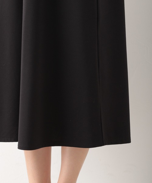 LEPSIM（レプシィム）の「ロングVキャミワンピース　924785（ワンピース・レディース・ブラック/モカ/グレイッシュベージュ・FREE）」の10枚目の写真