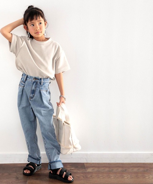 Java(ジャバ)の「《JaVaジャバ コラボ》キッズ ふわり滑らか♪USAコットンパイル地 Tシャツ(Tシャツ/カットソー・キッズ・グレイッシュベージュ/ブラック/ホワイト/グレー・130/140/150/160)」の15枚目の写真