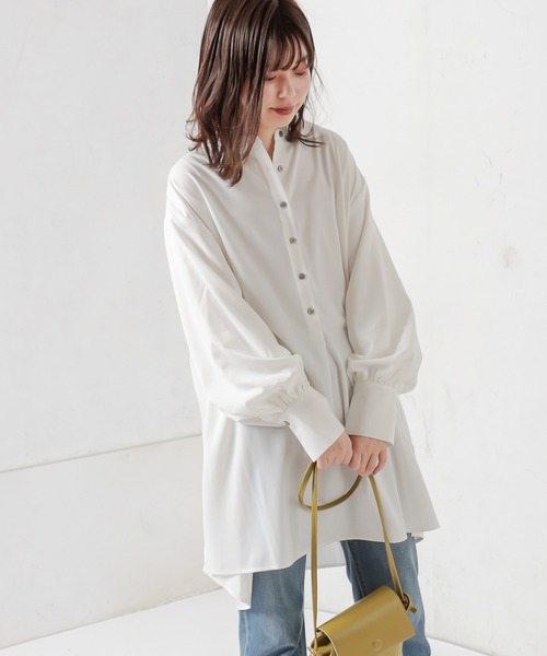 natural couture(ナチュラルクチュール)の「バンドカラーギャザースリーブシャツ(シャツ/ブラウス・レディース・オフホワイト/グリーン系その他/グレイッシュベージュ・FREE)」の9枚目の写真