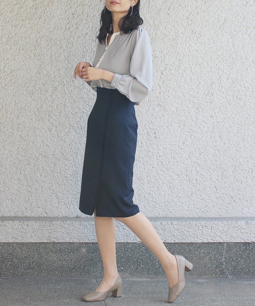 TRUDEA(トルディア)の「レーステープタイトスカート(スカート・レディース・ベージュ/ネイビー/カーキ・SMALL/LARGE/MEDIUM)」の16枚目の写真