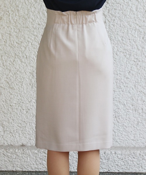 TRUDEA(トルディア)の「レーステープタイトスカート(スカート・レディース・ベージュ/ネイビー/カーキ・SMALL/LARGE/MEDIUM)」の6枚目の写真
