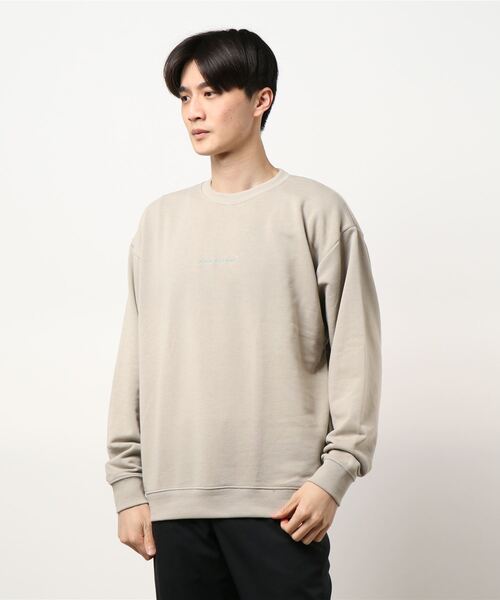 SPINNS（スピンズ）の「【ゆったりオーバーサイズ】GIRLイラストバックプリントプルオーバースウェット（スウェット・メンズ・ホワイト/ブラック/ベージュ/ピンク/ブルー/グリーン/ホワイト系その他/ブラック系その他/ベージュ系その他/グリーン系その他/ブルー系その他/ピンク系その他・ONESIZE）」の14枚目の写真