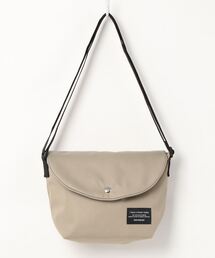 撥水ポリフラップショルダー