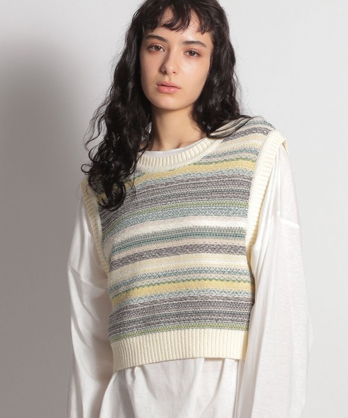 niko and...(ニコアンド)の「洗えるカラフル2WAYショートベスト(ベスト・レディース・ベージュ/ブラウン/パープル・LARGE/MEDIUM)」の8枚目の写真