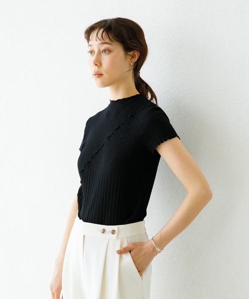 koe（コエ）の「アウトメローリブ半袖プルオーバー＊（Tシャツ/カットソー・レディース・サックスブルー/ベージュ/ブラック/カーキ/ピンク/ホワイト・FREE）」の3枚目の写真