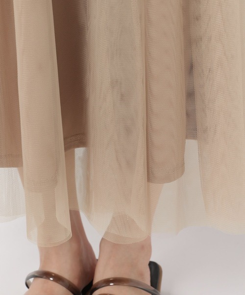 mysty woman(ミスティウーマン)の「ニットチュールドッキングワンピース 949389(ワンピース・レディース・アイボリー/ブラック/モカ・FREE)」の14枚目の写真