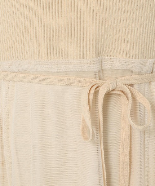 mysty woman(ミスティウーマン)の「ニットチュールドッキングワンピース 949389(ワンピース・レディース・アイボリー/ブラック/モカ・FREE)」の10枚目の写真