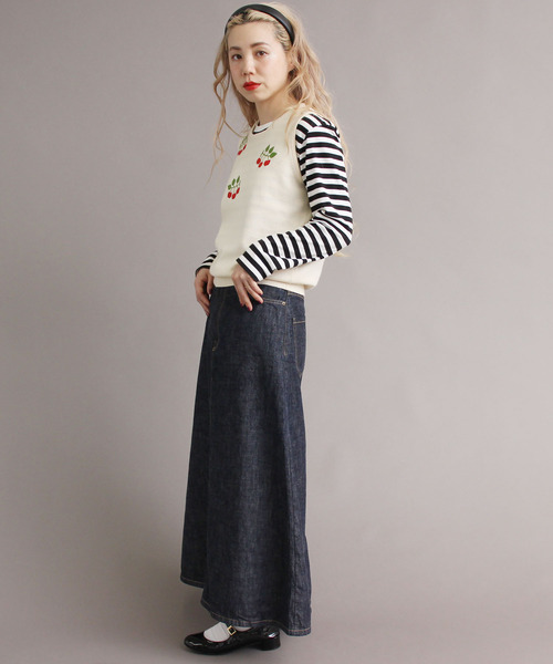 peu pres（プープレ）の「●ヒメリンゴ刺繍 ベスト（ベスト・レディース・ブラック/ホワイト・FREE）」の14枚目の写真