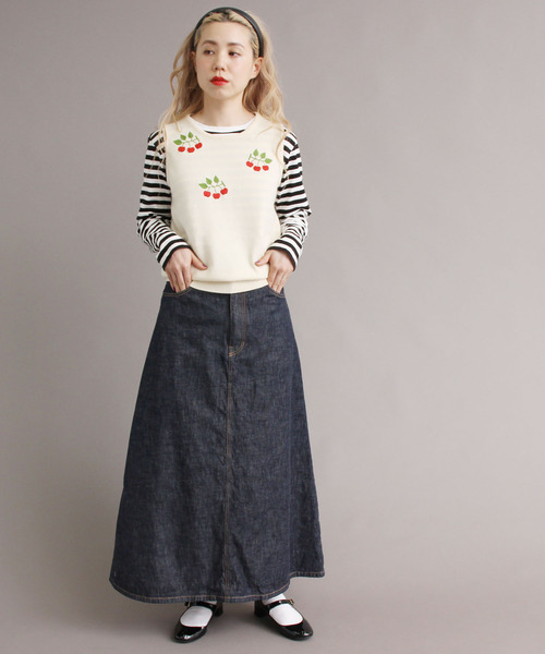 peu pres（プープレ）の「●ヒメリンゴ刺繍 ベスト（ベスト・レディース・ブラック/ホワイト・FREE）」の7枚目の写真