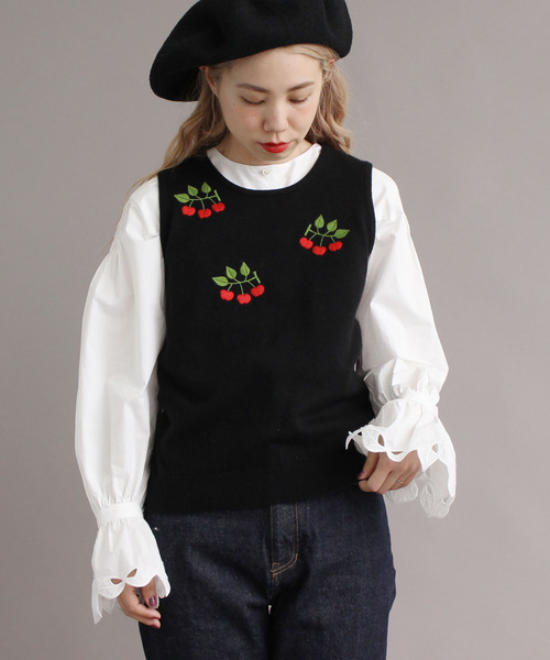 peu pres（プープレ）の「●ヒメリンゴ刺繍 ベスト（ベスト・レディース・ブラック/ホワイト・FREE）」の20枚目の写真