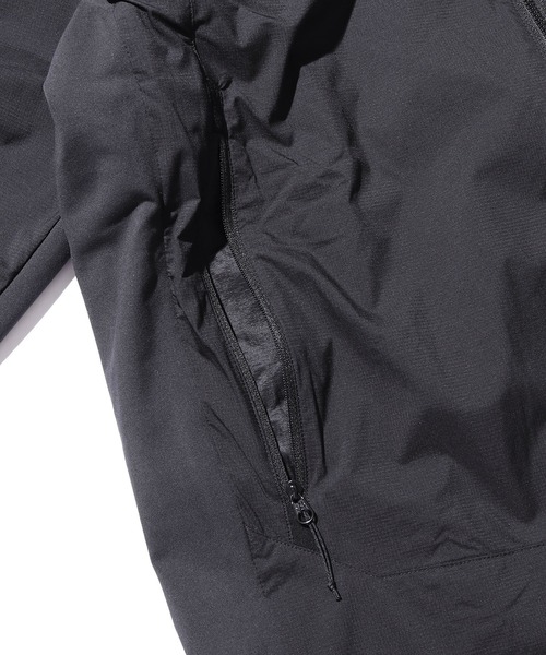 ARC'TERYX（アークテリクス）の「ARC'TERYX/アークテリクス Atom SL Hoody Men's マウンテンパーカー（マウンテンパーカー・メンズ・ブラック・S/M/L）」の8枚目の写真