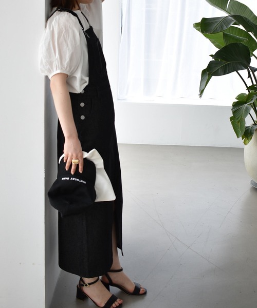 solleim（ソルレム）の「ハイウエストロングデニムジャンスカ（ジャンパースカート・レディース・ブラック・M）」の4枚目の写真