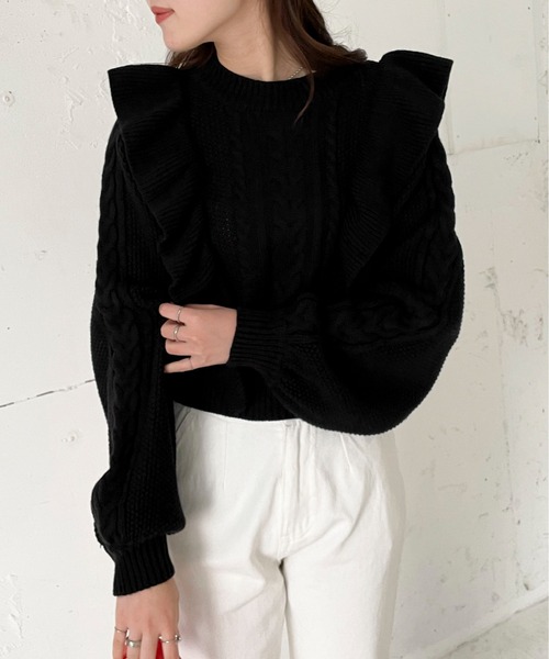 EPIMI E'PIMMY（エピミエピミー）の「ヴィンテージフリルケーブルニット（ニット/セーター・レディース・ダークブルー/ブラック/オフホワイト/ベージュ・MEDIUM）」の3枚目の写真