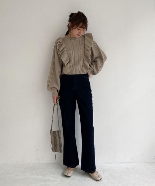 EPIMI E'PIMMY（エピミエピミー）の「ヴィンテージフリルケーブルニット（ニット/セーター・レディース・ダークブルー/ブラック/オフホワイト/ベージュ・MEDIUM）」の22枚目の写真