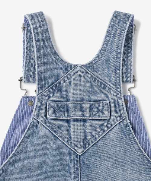 TOMMY HILFIGER(トミーヒルフィガー)の「Unisex Capsule フェードデニムサロペット(サロペット/オーバーオール・キッズ・ブルー・100cm/115cm)」の8枚目の写真