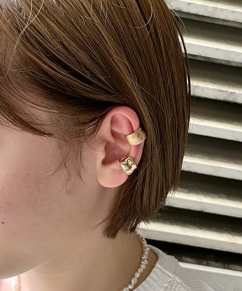 Kastane（カスタネ）の「【fiw.】ワイドメタルイヤカフ（イヤーカフ・レディース・シルバー/ゴールド・FREE）」の15枚目の写真