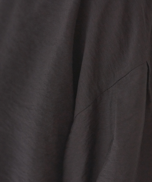 abahouse mavie（アバハウスマヴィ）の「2WAYボリューム袖シアーブラウス（シャツ/ブラウス・レディース・ブラック/ベージュ/ボルドー・フリー）」の11枚目の写真