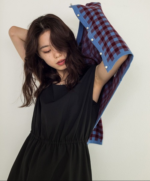 w closet（ダブルクローゼット）の「【新色追加】12Gギンガムジャガードカーディガン（カーディガン/ボレロ・レディース・ブラック×ホワイト/ボルドー/グリーン/ラベンダー/オレンジ・FREE）」の12枚目の写真