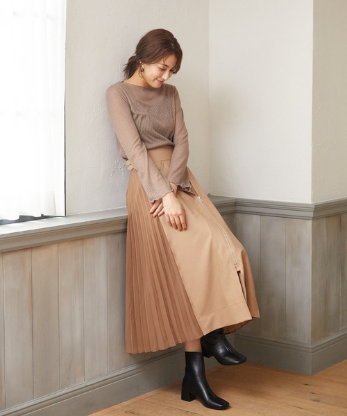 Rewde(ルゥデ)の「メローフレアスリーブプルオーバー(1R15-09199)(Tシャツ/カットソー・レディース・グリーン/モカ/ホワイト/ブラック・M)」の16枚目の写真