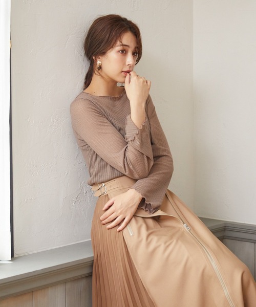 Rewde(ルゥデ)の「メローフレアスリーブプルオーバー(1R15-09199)(Tシャツ/カットソー・レディース・グリーン/モカ/ホワイト/ブラック・M)」の17枚目の写真