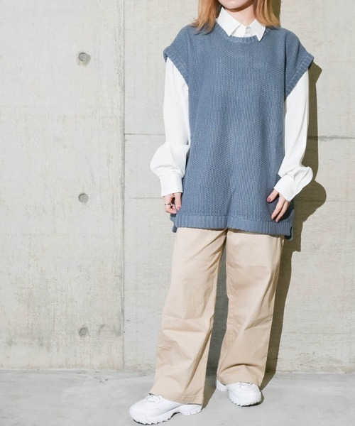 JOHN'S CLOSET(ジョンズクローゼット)の「【i】アクリルバルキーノースリーブプルオーバー(Tシャツ/カットソー・メンズ・チャコールグレー/サックスブルー/オフホワイト・X-LARGE/MEDIUM/LARGE)」の6枚目の写真