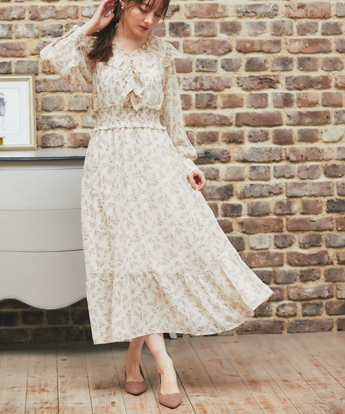 再入荷 フリル付きフラワープリントシフォンワンピース ワンピース Tocco Closet トッコ クローゼット のファッション 華麗 Arenatheatre Net