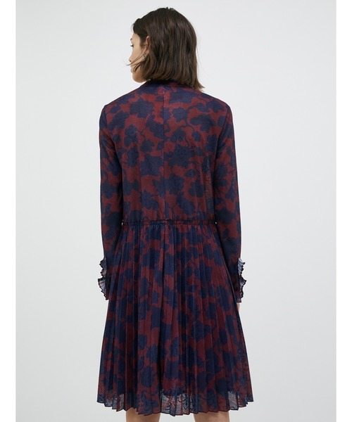 MAX&Co.（マックス アンド コー）の「MAX＆Co. [コンスエロ] ステンシル フラワー ジャージー ワンピース（ワンピース・レディース・ボルドー・SMALL/X-SMALL/LARGE/MEDIUM）」の7枚目の写真