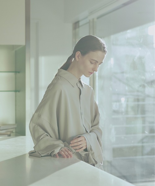 shiki tokyo（シキトウキョウ）の「Oversized Toromi Double Sleeve Shirt / オーバーサイズトロミダブルスリーブシャツ（シャツ/ブラウス・メンズ・ブルーグレー/ダークグレー・SMALL/MEDIUM/LARGE）」の20枚目の写真