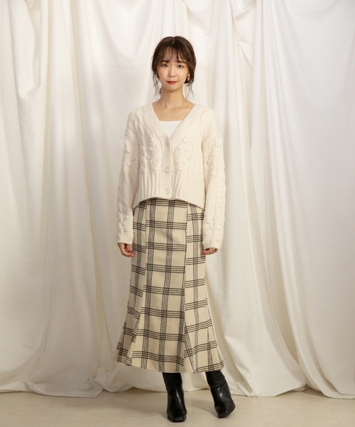 ADIRA（アディラ）の「キモウチェックマーメイドスカート（スカート・レディース・アイボリー/ブラック・MEDIUM）」の19枚目の写真