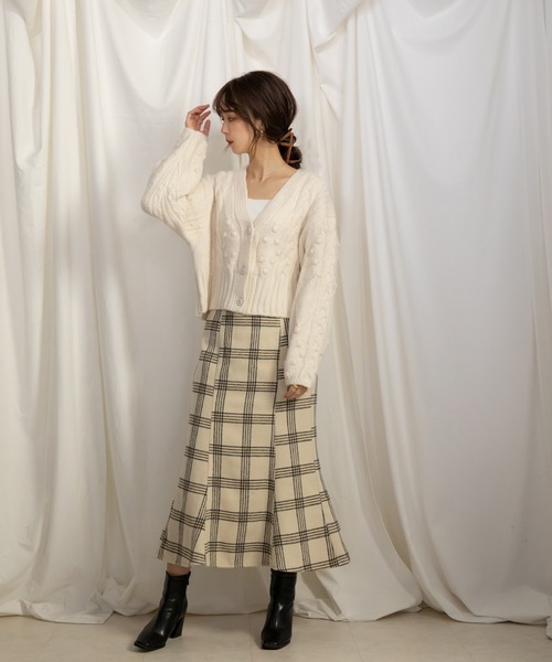 ADIRA（アディラ）の「キモウチェックマーメイドスカート（スカート・レディース・アイボリー/ブラック・MEDIUM）」の15枚目の写真