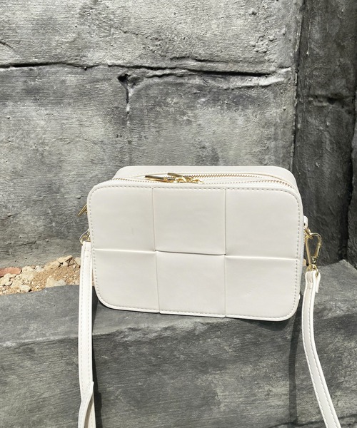 DouDou（ドゥドゥ）の「【新色追加】【WEB限定】メッシュサイフショルダー（ショルダーバッグ・レディース・サックスブルー/ブラック/ベージュ/アイボリー・FREE）」の16枚目の写真